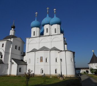 В Высоцком монастыре