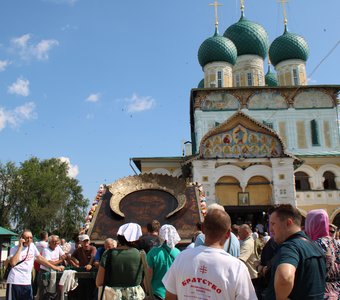 В ожидании крестного хода