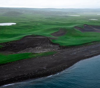 Берег Парамушира