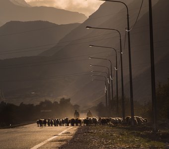 Закат в Баксанском ущелье