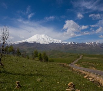 Дорога на Джилы-Су,Эльбрус