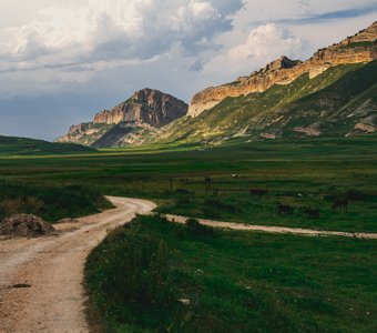 Дагестан. Горная дорога.