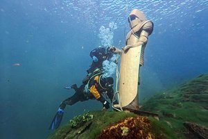 На дне Байкала появился железный рыцарь