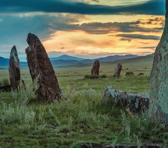 Каменные стражи Хакасии