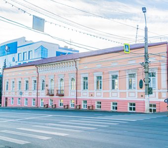 Губернаторский дом. город Курск