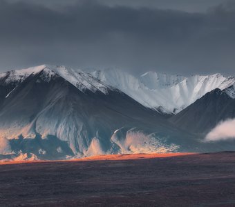 Облако, заблудившееся в горах
