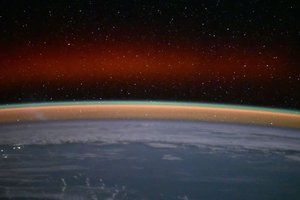 Удивительная Земля: россиянин поделился завораживающим видео с МКС