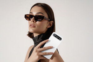 Новинки октября: от лампы до автомобиля