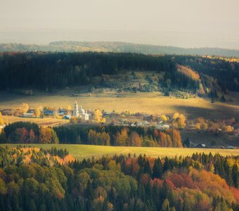 В осенней дали
