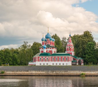 Церковь царевича Димитрия на Крови (Углич)