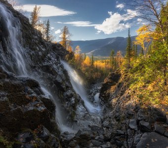 Водопад Красивый