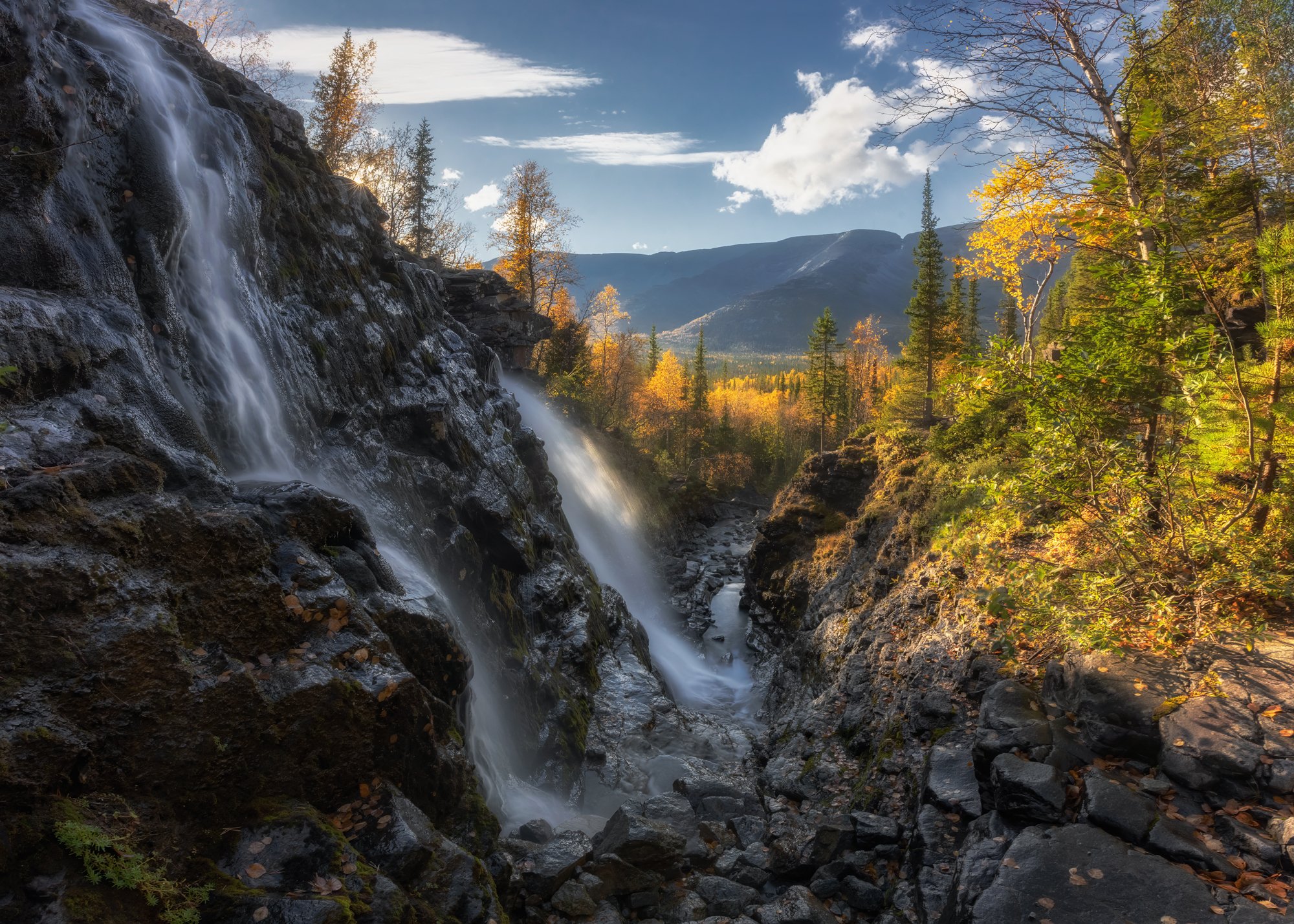 Водопад Красивый