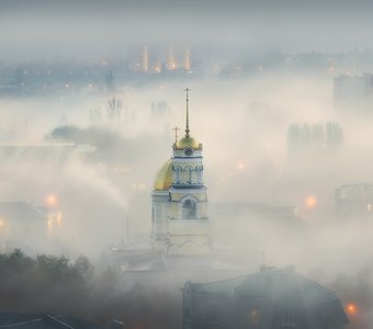 Город Энгельс в тумане