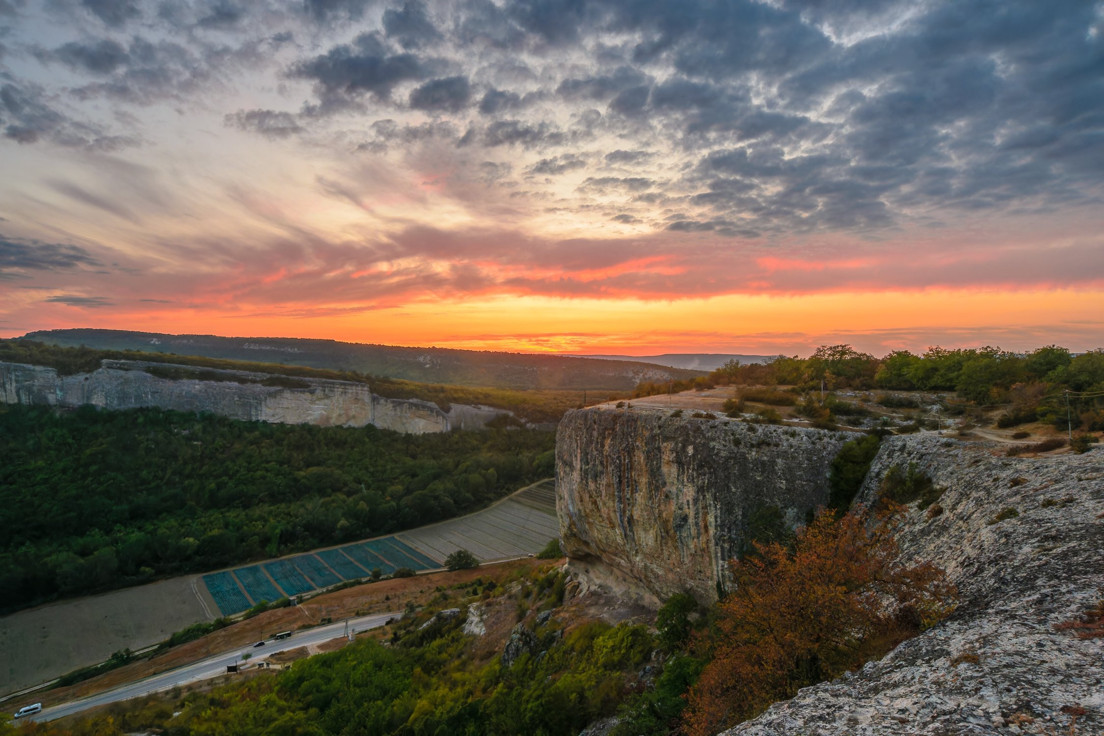 Вид от Скита Анастасии Узорешительницы на закате