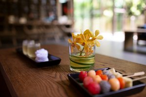 В Таиланде запретили выпивать днём