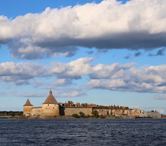 Неприступная крепость Орешек в Ладожском озере