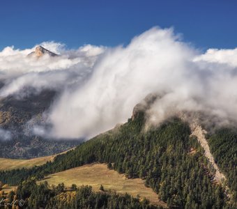 Облака атакуют