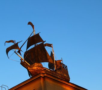 Золотой час на шлюзе