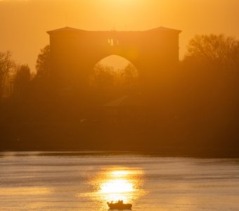 Угличский шлюз