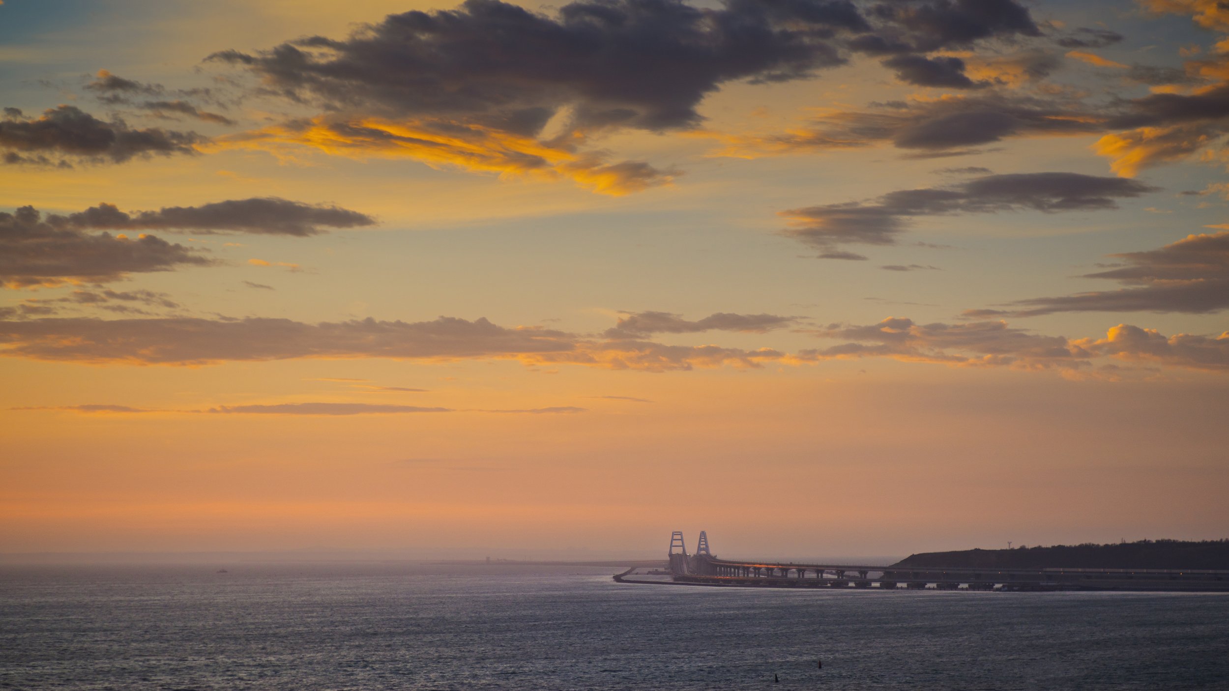 Символ города-героя Керчь