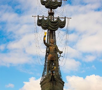 Памятник Петру I