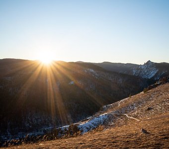 Закат на Торгашинском хребте, Красноярск