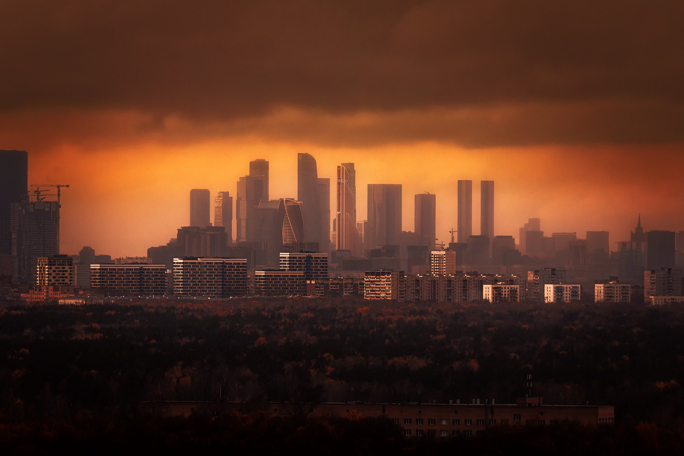 Город под огненным небом