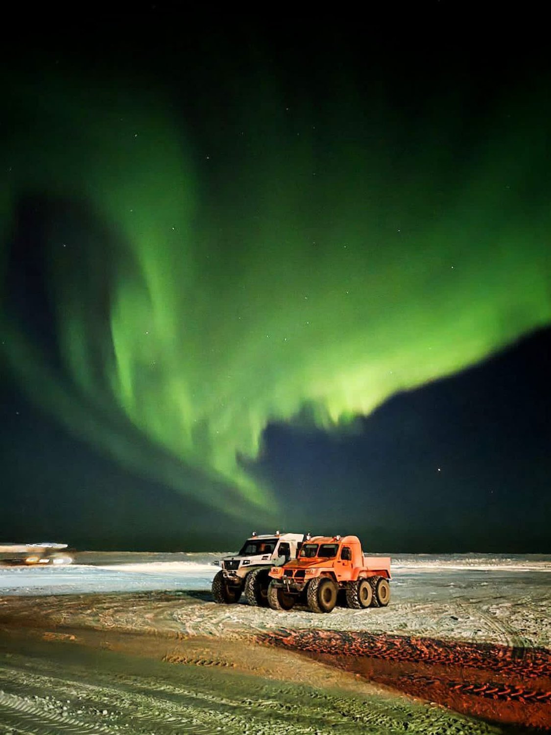 Два железных друга и сияние