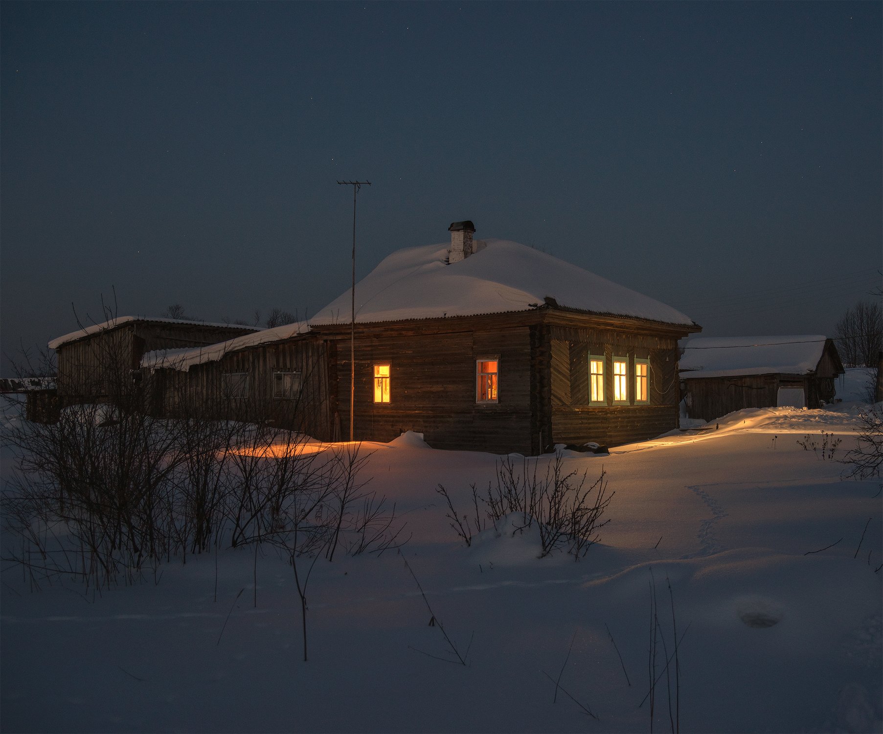Уютный вечер в доме, где тепло
