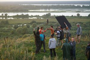 Кулачные бои и российские пейзажи: как снимали фильм «Волчок»