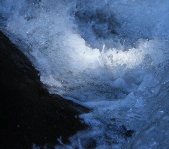 Река все видит