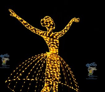 Новогодние украшения города Курска.