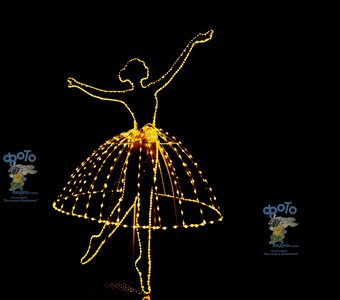 Новогодние украшения города Курска.