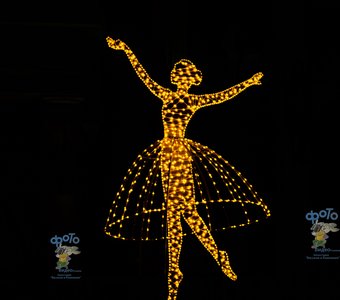 Новогодние украшения города Курска.