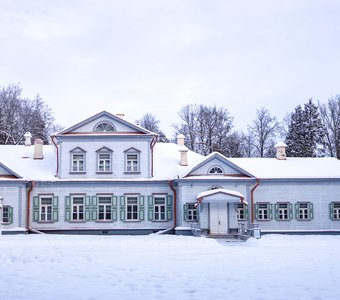 Зимнее Абрамцево