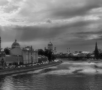 Пасмурно над Москвой