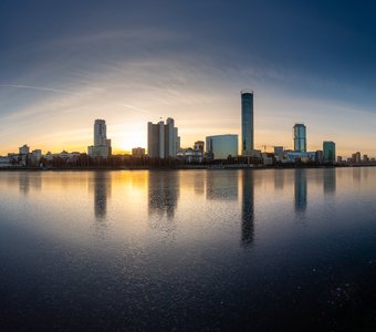 Первый лёд осени 2025