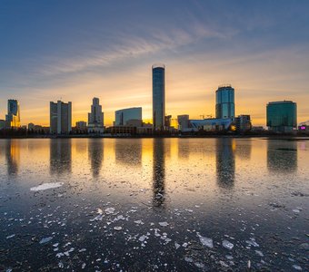 Закат в городе