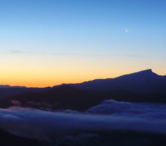 Уходящая ночь