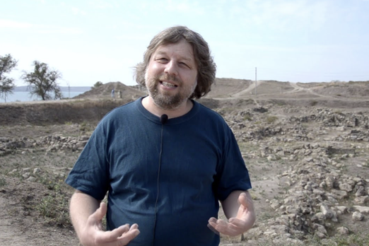 Помпеи, апокалипсис и будни археолога: разговор с Александром Бутягиным