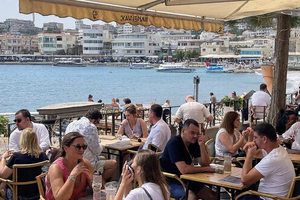 Инцидент в Аланье: российская туристка избита байкершей в кафе