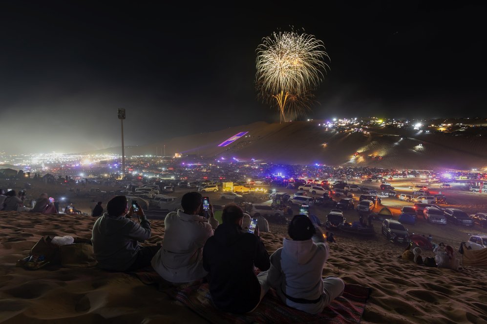 Буря в пустыне: зимний фестиваль Абу-Даби