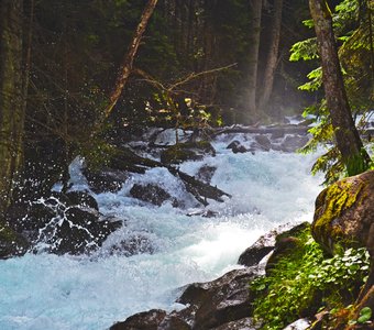 Серебряная река Уллу-Муруджу