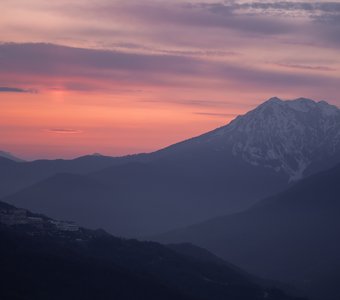 Закат на Розе Хутор