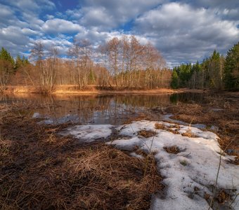 Аперьский март