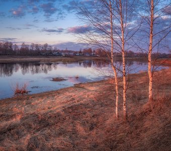 Апрельский март