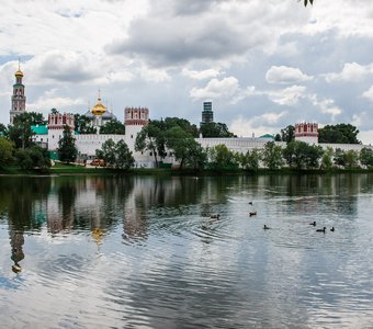 Новодевичий монастырь