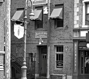 Черно-белый мир