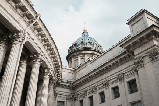 Тест: Петербург от дворцов до экотроп — насколько вы готовы к лету в Северной столице?
