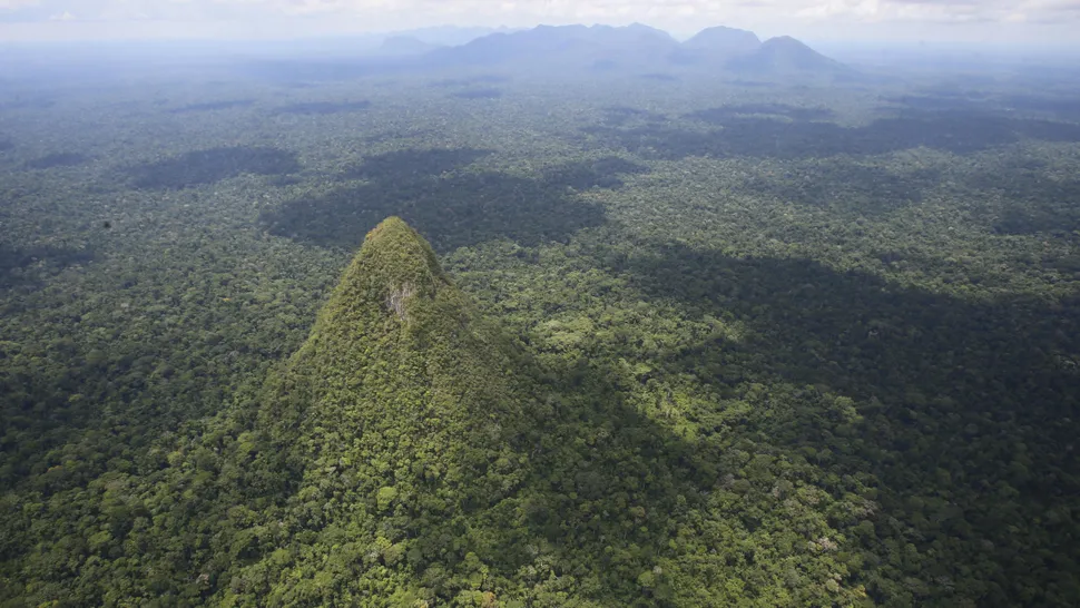 Загадочная пирамида в амазонских джунглях. Священное место или что-то другое?